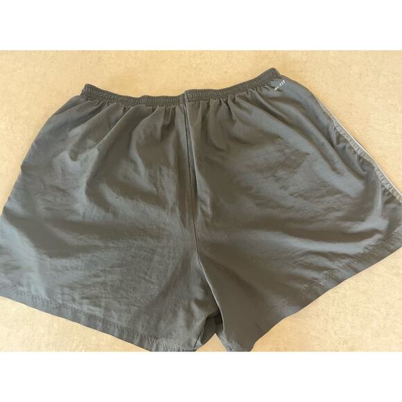 Men's Nike Shorts - Picture 5 of 8